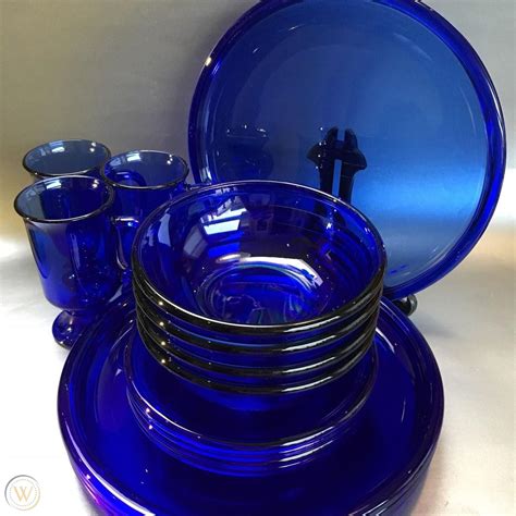 16 Piece Full Set Arcoroc Cobalt Blue Glass Dinnerware Vintage France