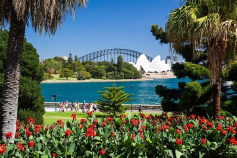 Royal Botanic Garden And The Domain Sydney Australia Official