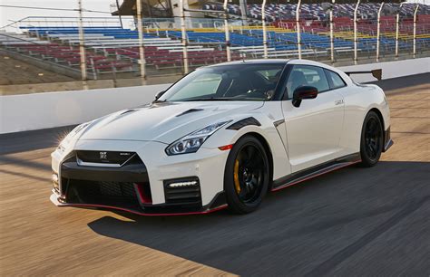 2021 Nissan Gt R Preview Track Edition Gone But Bayside Blue Remains