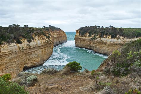 On june 1, 1878, a small boat from england, crashed into a rocky reef near the cliffs of mutton bird island. Port Campbell National Park • Nature Reserve ...