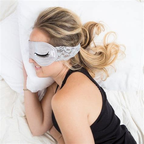 omg these diy bridal sleep masks are everything diy sleep mask diy bridal sleep mask