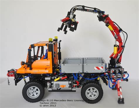 Lego Technic Mercedes Benz Unimog U A Photo On Flickriver
