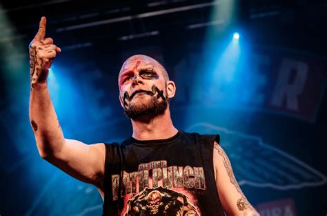 Moody was arrested for domestic violence but the charges were dropped. Five Finger Death Punch Singer Ivan Moody Details Rehab ...