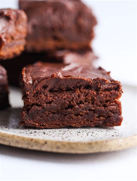 Baileys Brownies Are A Rich Fudgy Easy Brownie Recipe With A Boozy