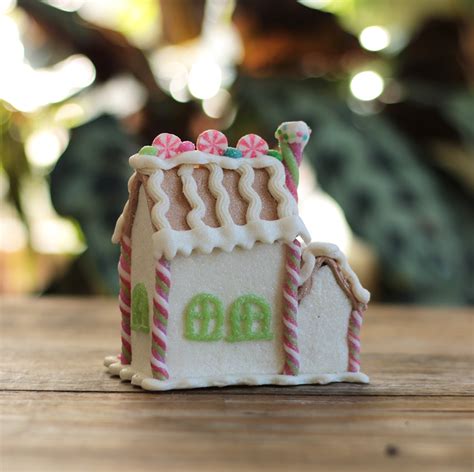 Gingerbread Elves Cottage By Raz Imports The Weed Patch