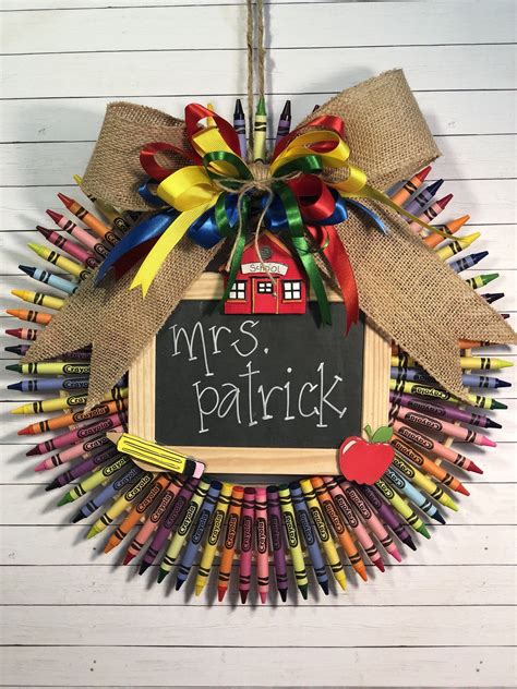 Crayon Wreath Teacher Appreciation T Crayola Personalized