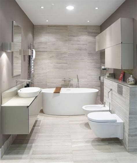 Whether you want inspiration for planning a bathroom renovation or are building a designer bathroom from scratch, houzz has 1,970,931 images from the best designers, decorators, and architects in the country, including lugbill designs and kelly mcguill home. Best 10 Master Bathroom Design Ideas for 2020 | Pouted.com