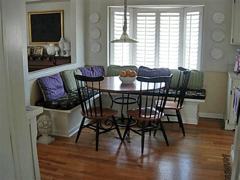 My project, ideas, and trends for 2018. How-To Make a Banquette for Your Kitchen - In My Own Style