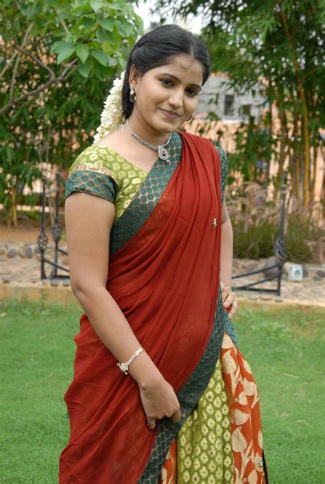 Tamil Actress Anusha Latest Voni Exclusive Images No Water Mark