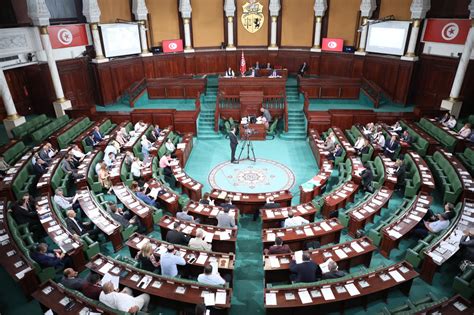 مكتب البرلمان يقرر عقد جلسة عامة الخميس القادم للنظر في مقترح قانون تجريم التطبيع مع الكيان