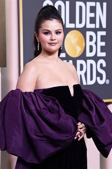 Selena Gomez Talks Weight Gain From Lupus Medication Learn Details