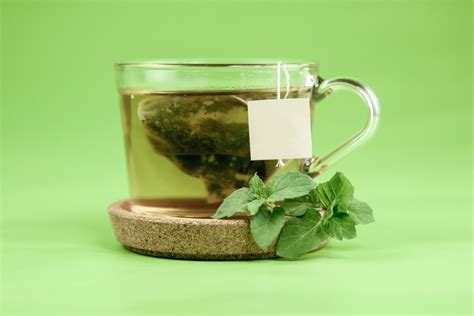 10 λόγοι για να αρχίσετε σήμερα να πίνετε πράσινο τσάι healthmag gr