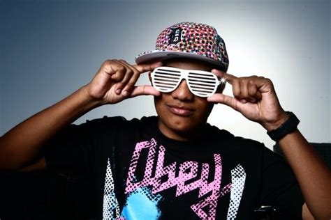 What was the biggest men's hair trend of the 2000s? 25 Best Early 2000s Fashion Trends | Complex