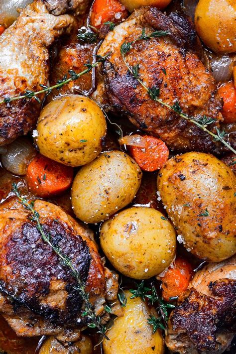 Cut the carrot into 2cm (⅞in) pieces and the potatoes into 3cm (1¼in) chunks. Chicken Stew with Potatoes - Easy Chicken Recipes (HOW TO VIDEO) | Recipe in 2020 | Yummy ...