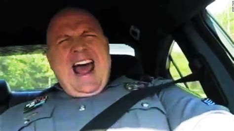 Cop Sings Taylor Swift In Squad Car Cnn Video