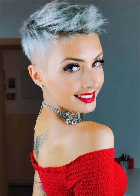 Trendy Ideas Of Short Blonde Pixie Hairstyles For Every Woman Who Is