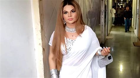 Main Aaj Chandrayaan Ki Chandni Bani Hu Says Rakhi Sawant As She Gets Clicked In White Saree