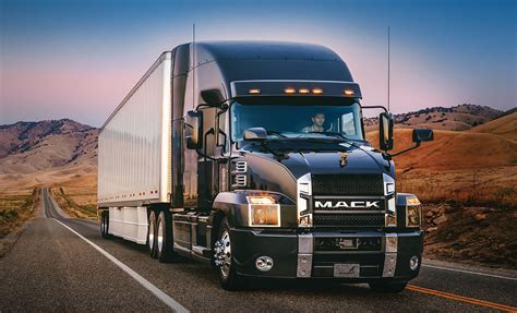 Mack Trucks Debuts All New Mack Anthem Fleet News Daily