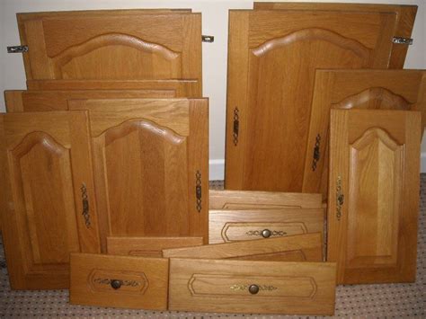Solid Wood Light Oak Kitchen Cupboard Doors And Draw Fronts In
