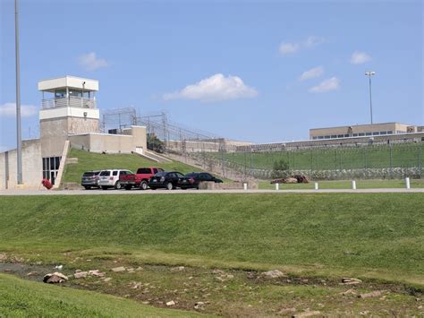 Oklahomas Death Row Prisoners Are Forced Into Permanent Solitary