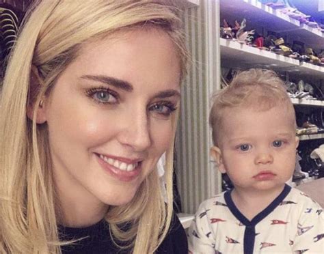 Chiara ferragni non ha ancora partorito e lei e il marito fedez, ormai, non sono i soli ad attendere la nascita ogni minuto che passa rende chiara ferragni più vicina al momento in cui conoscerà sua figlia, la piccola baby v. Chiara Ferragni e Fedez: il piccolo Leone ha avuto un ...