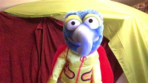 Gonzo Sings Act Naturally Youtube