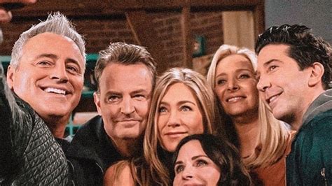 Friends Reunion Memories Surprises And How A Cast Romance Fueled The Show