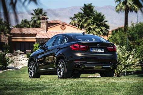 The x6 was marketed as a sports activity coupé (sac) by bmw, referencing its sloping rear roof design. 2016 BMW F16 X6 Unveiled in All Its Glory - autoevolution