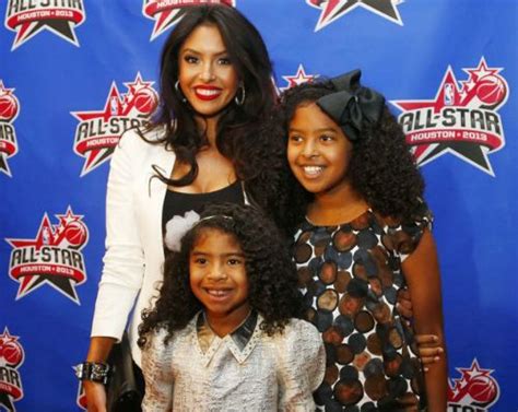 A source tells people that vanessa bryant and her family have continued to just stay at home two months after his death and amid the coronavirus outbreak. Vanessa Bryant and Natalia and GIanna | Vanessa bryant ...