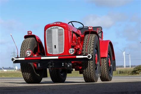 Antique Tractors, Antique Cars, Farm Machinery, Weird Cars, Bike Wheel