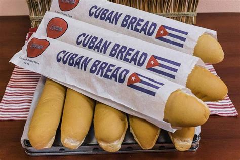 Pan Cubano Al Horno En Florida Florida Bakery Productos En Panificación Y Repostería