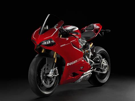 2013 ducati superbike 1199 panigale r review