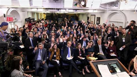 White House Grants Press Credentials To A Pro Trump Blog The New York