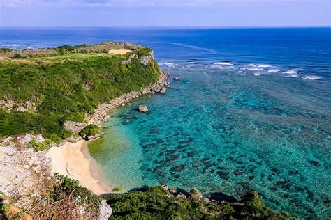 Chotto Zeitaku Japan - Island Paradise in Okinawa