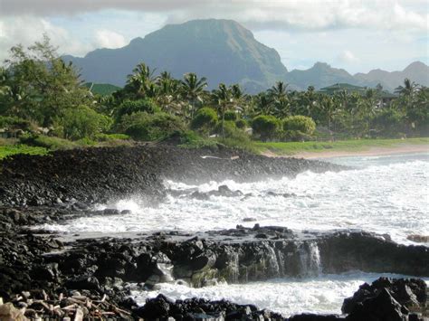 Shipwreck Beach Ha Upu Mountain Range Kauai Natural Landmarks Vacay