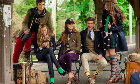 12 Best Preppy Outfits For Fall 2021 Preppy Style And Must Have Items