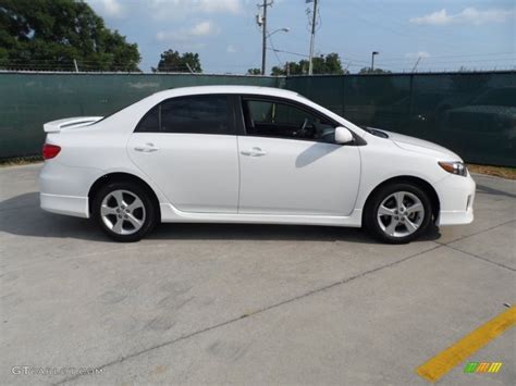 Toyota corolla 2011 is one of the best models produced by the outstanding brand toyota. Super White 2011 Toyota Corolla S Exterior Photo #66166982 | GTCarLot.com
