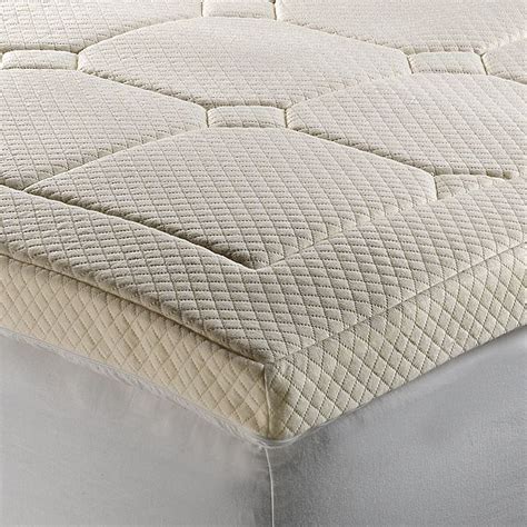 Enjoy supreme comfort while sleeping with the therapedic quilted deluxe memory foam bed topper. Therapedic® Luxury Quilted Deluxe 3-Inch Memory Foam ...
