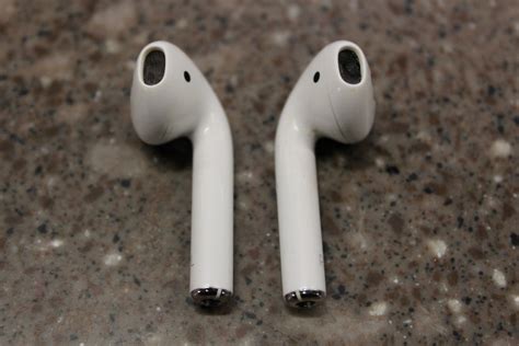 Apple A1602 Airpods White Wireless Bluetooth Good Capitol City Pawn