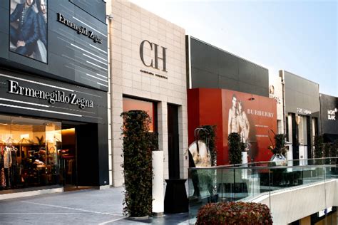 Hours, address, parque arauco reviews: Conoce las exclusivas marcas que llegan por primera vez a ...