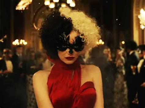 See Emma Stone As Cruella De Vil In Disneys First Cruella Trailer