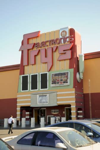 Fry's electronics $2.40 b in annual revenue in fy 2017. Frys Electronics Las Vegas Stock Photo - Download Image ...