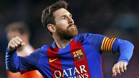 ljoˈnel anˈdɾez ˈmesi ( слушать); Lionel Messi FC Barcelona's Captain For New Season | KalingaTV