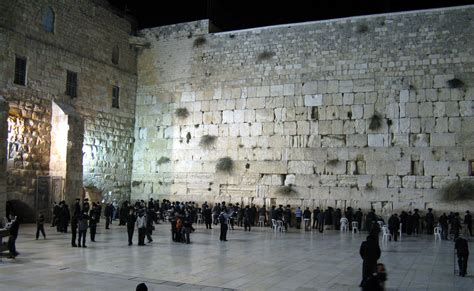The Holy City Old City Night Tour Insite Israel Tours