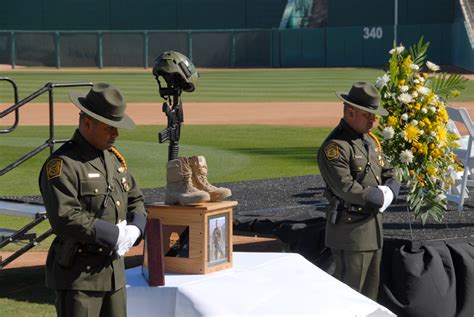 According to the bureau of labor statistics, however, agents and business managers for artists, performers, and athletes made an average salary of $90,870 in 2017. Hundreds pay respects to Border Patrol agent killed by bandits