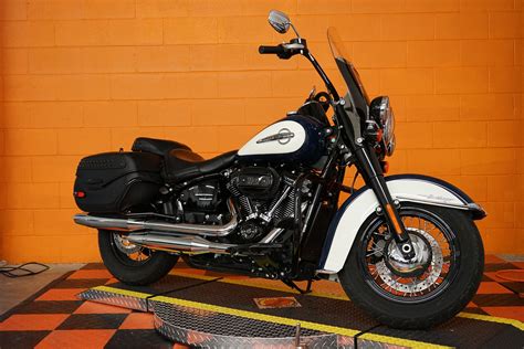 Pre-Owned 2019 Harley-Davidson Softail Heritage Classic 114 FLHCS