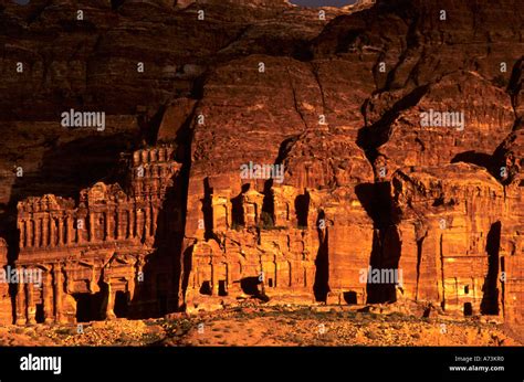 Jordan Petra Palace S Tomb Stock Photo Alamy