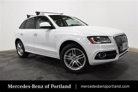 When programming a garage door opener, it is advised to park outside of the garage. Program Garage Door Opener Audi Q5 2018 - The Door