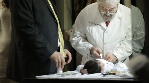 Canada Far From Willing To Ban Circumcision Say Observers Ctv News