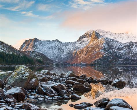 Mountain Lake Rocks Landscape Reflection Winter Snow Wallpaper